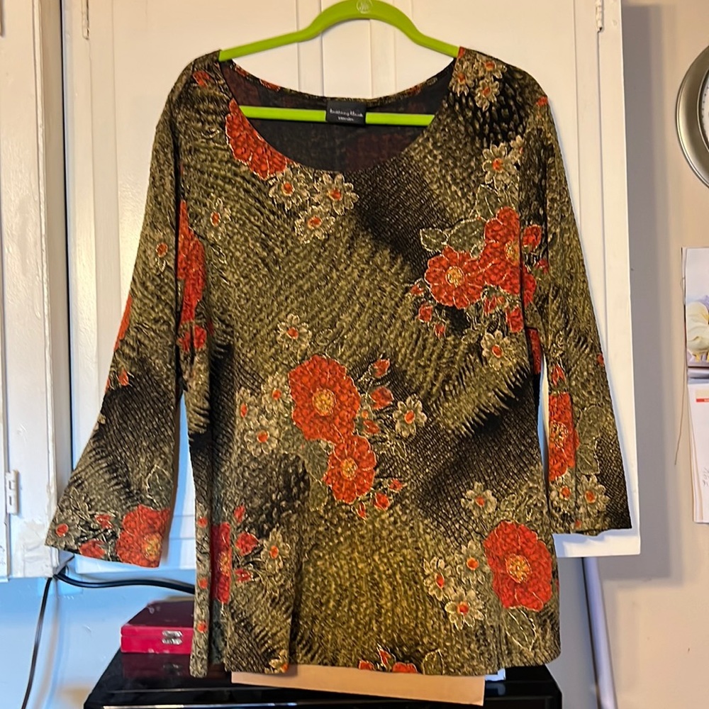 Multiple colors and flowers